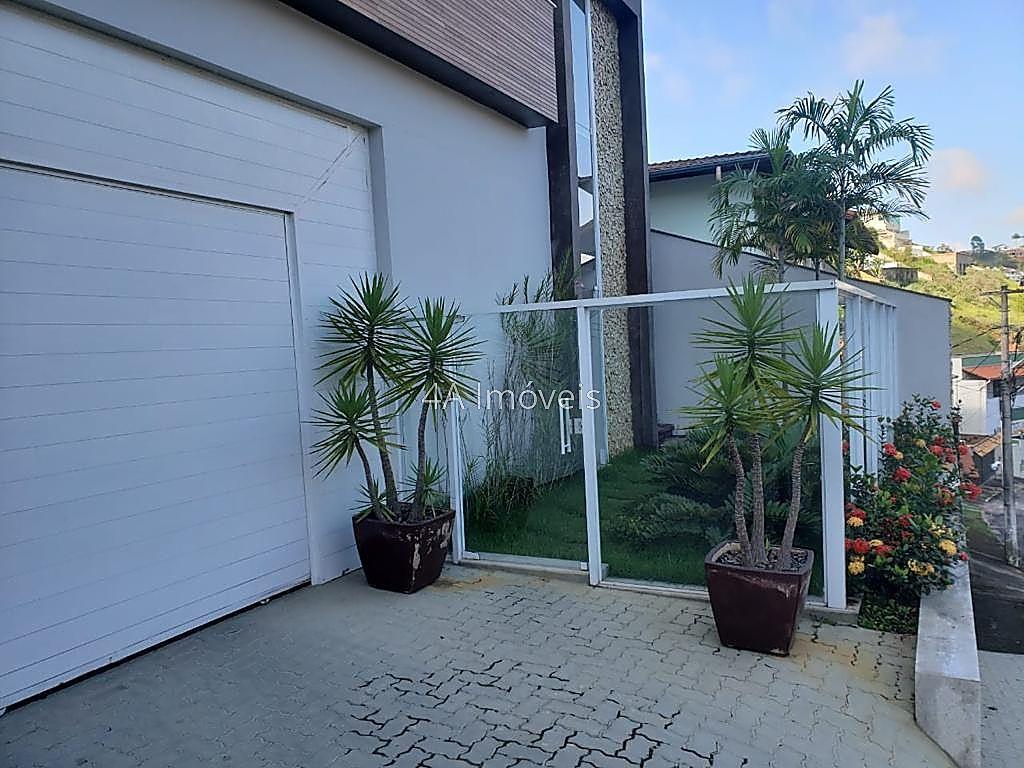 Casa de 3 quartos, no bairro Quintas das Avenidas, em Juiz de Fora | Eu Corretor