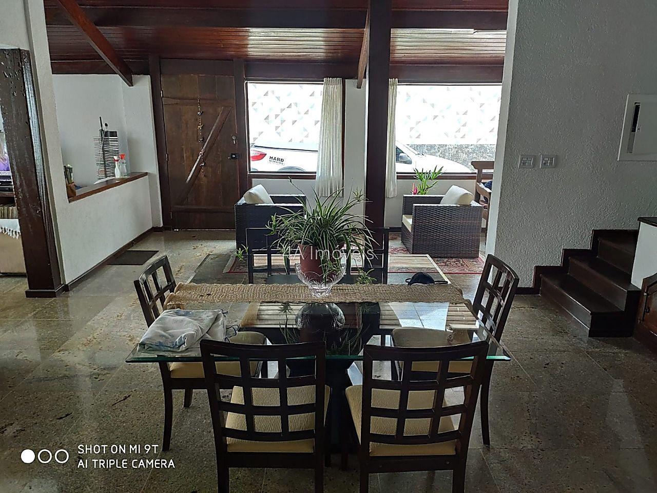 Casa de 4 quartos, 250m² no bairro Parque Jardim da Serra, em Juiz de Fora | Eu Corretor