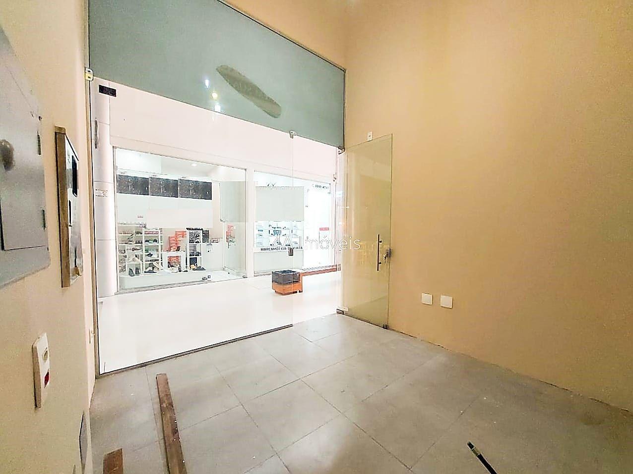 Loja / Salão / Ponto Comercial de 13m² no bairro Centro, em Juiz de Fora | Eu Corretor