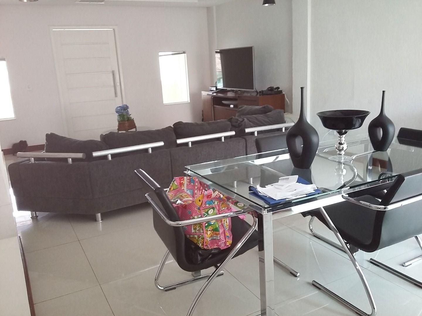 Casa de 4 quartos, 245m² no bairro São Pedro, em Juiz de Fora | Eu Corretor