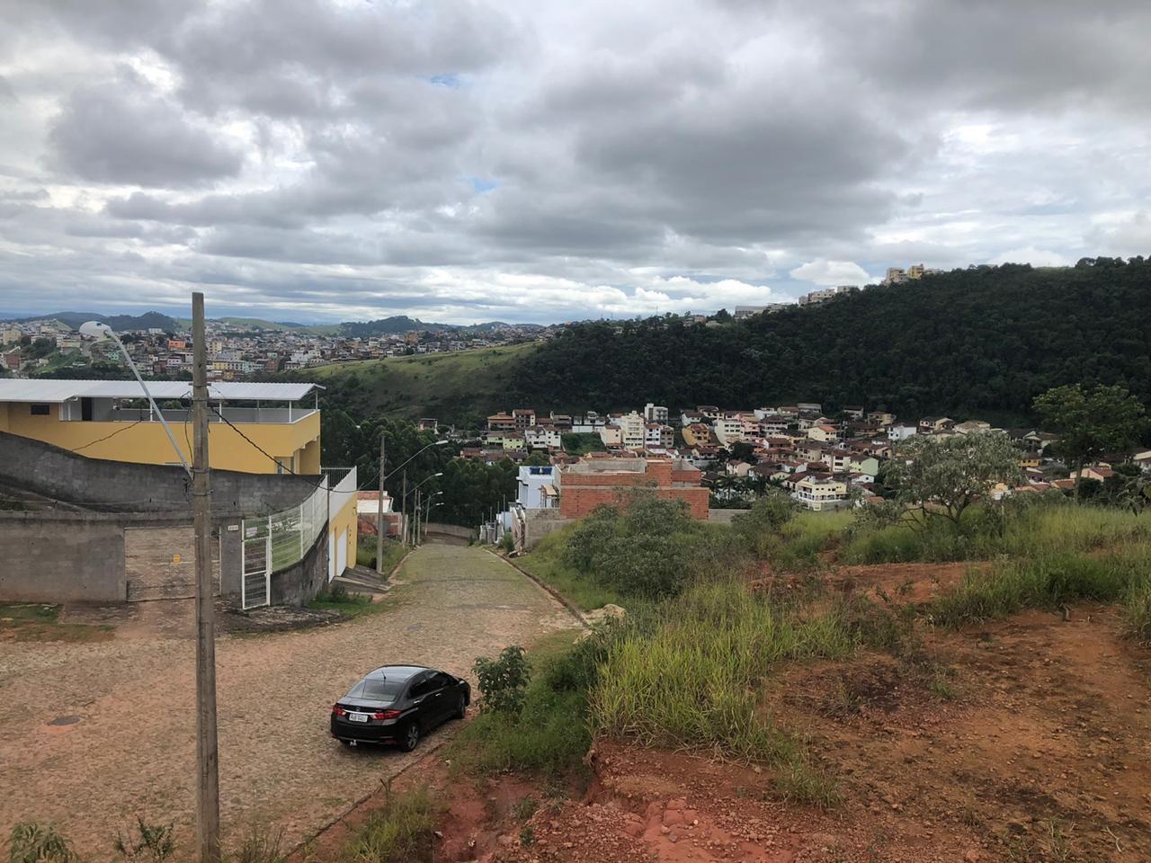 Lote/Terreno de 452m² no bairro Bosque dos Pinheiros, em Juiz de Fora | Eu Corretor