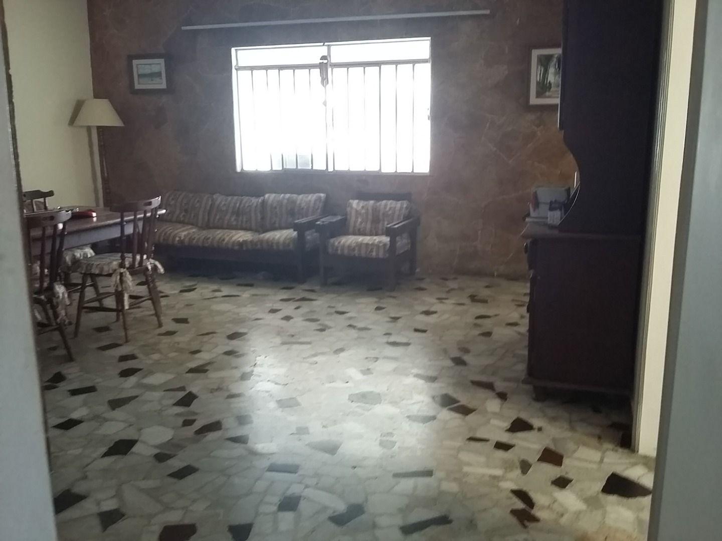 Casa de 5 quartos, 356m² no bairro Centro, em Juiz de Fora | Eu Corretor