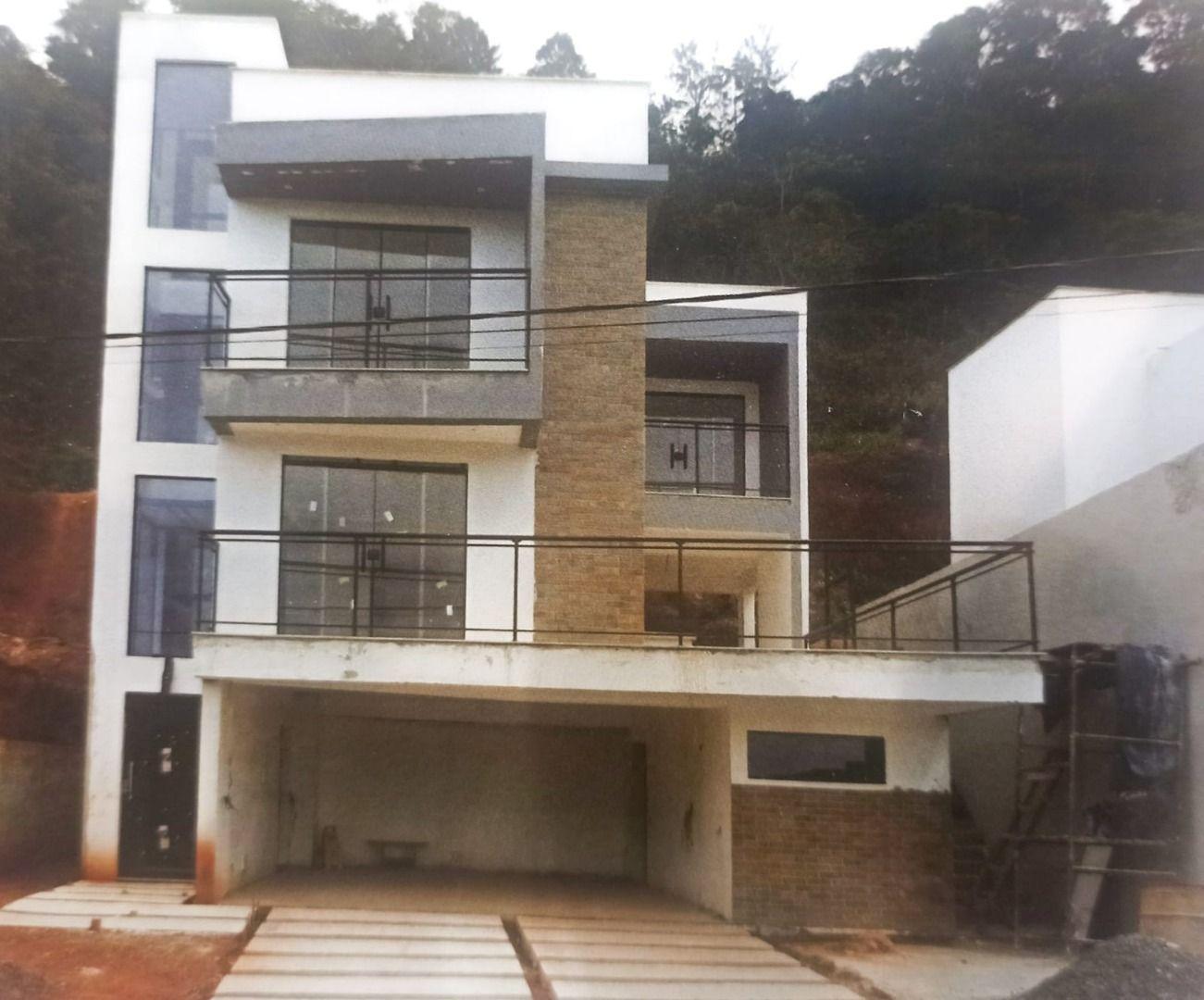 Casa de 3 quartos, 318m² no bairro Parque Guadalajara, em Juiz de Fora | Eu Corretor