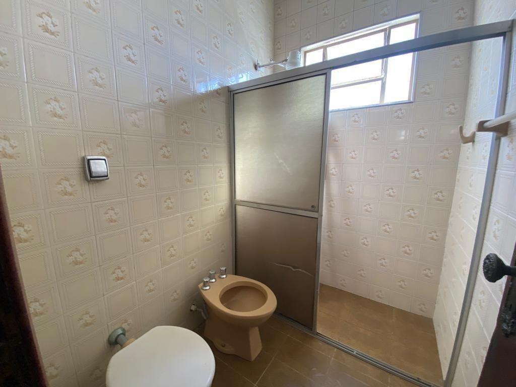 Casa de 6 quartos, 210m² no bairro Centro, em Juiz de Fora | Eu Corretor