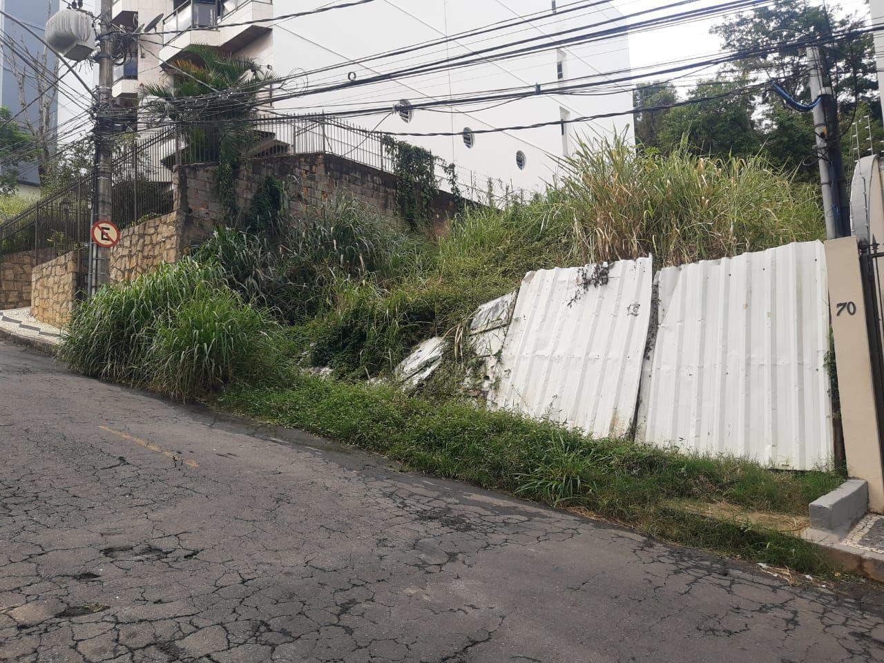 Lote/Terreno de 414m² no bairro Residência, em Juiz de Fora | Eu Corretor