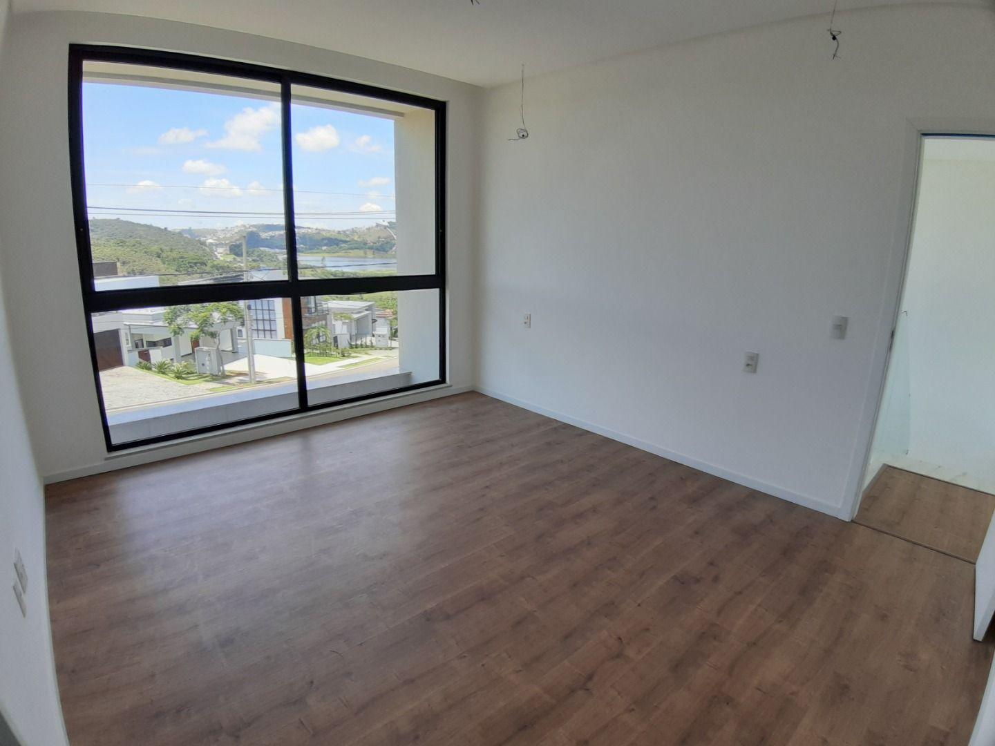 Casa, 4 quartos, 330 m² - Foto 31