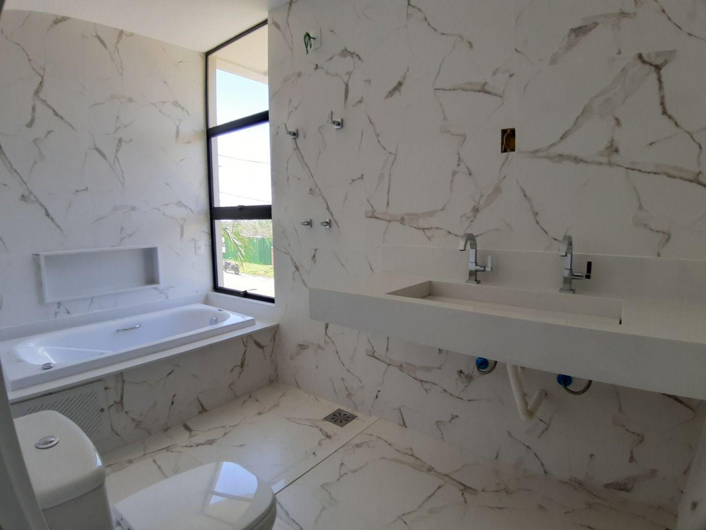 Casa, 4 quartos, 330 m² - Foto 34