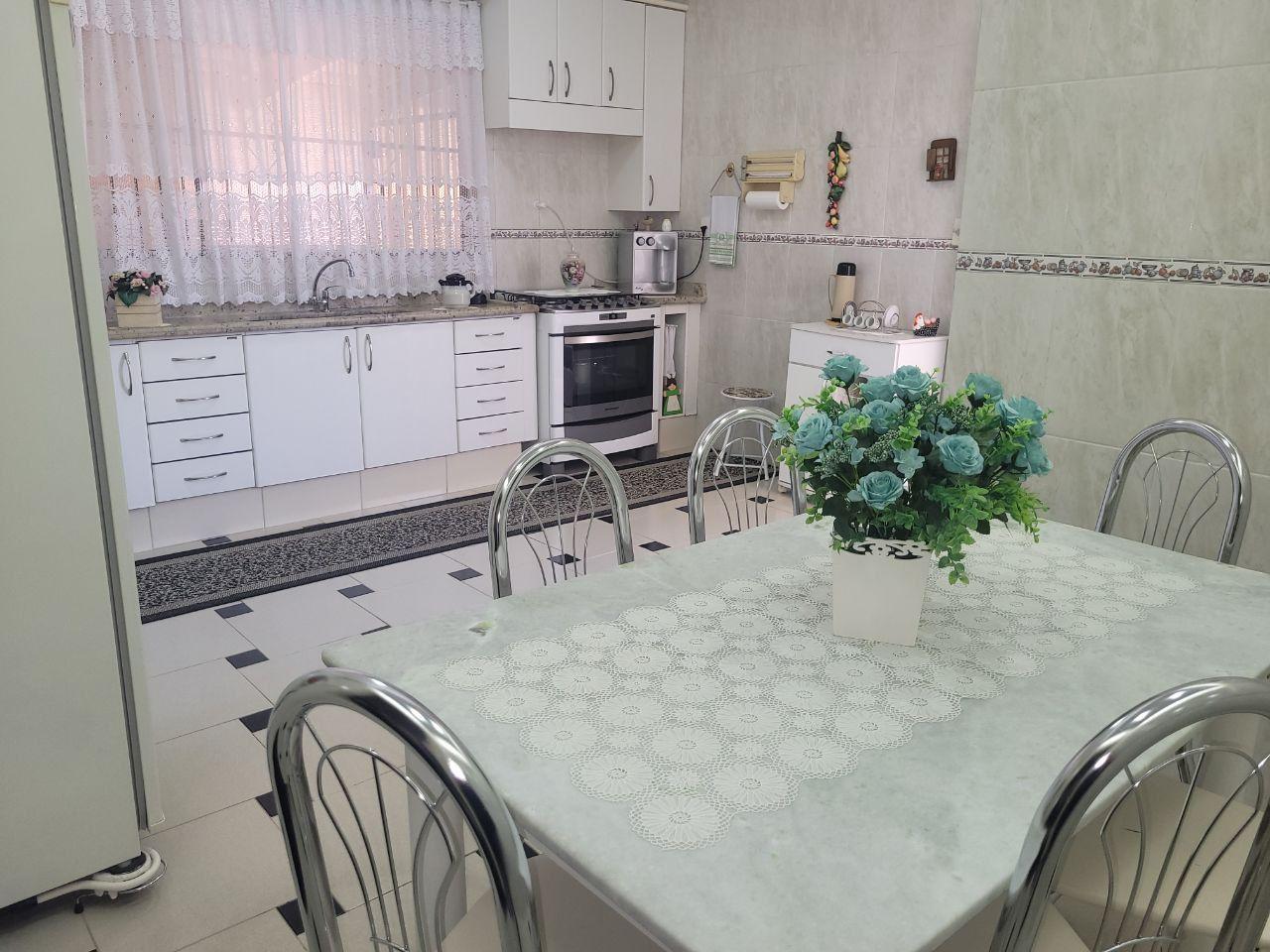 Casa, 4 quartos, 235 m² - Foto 8