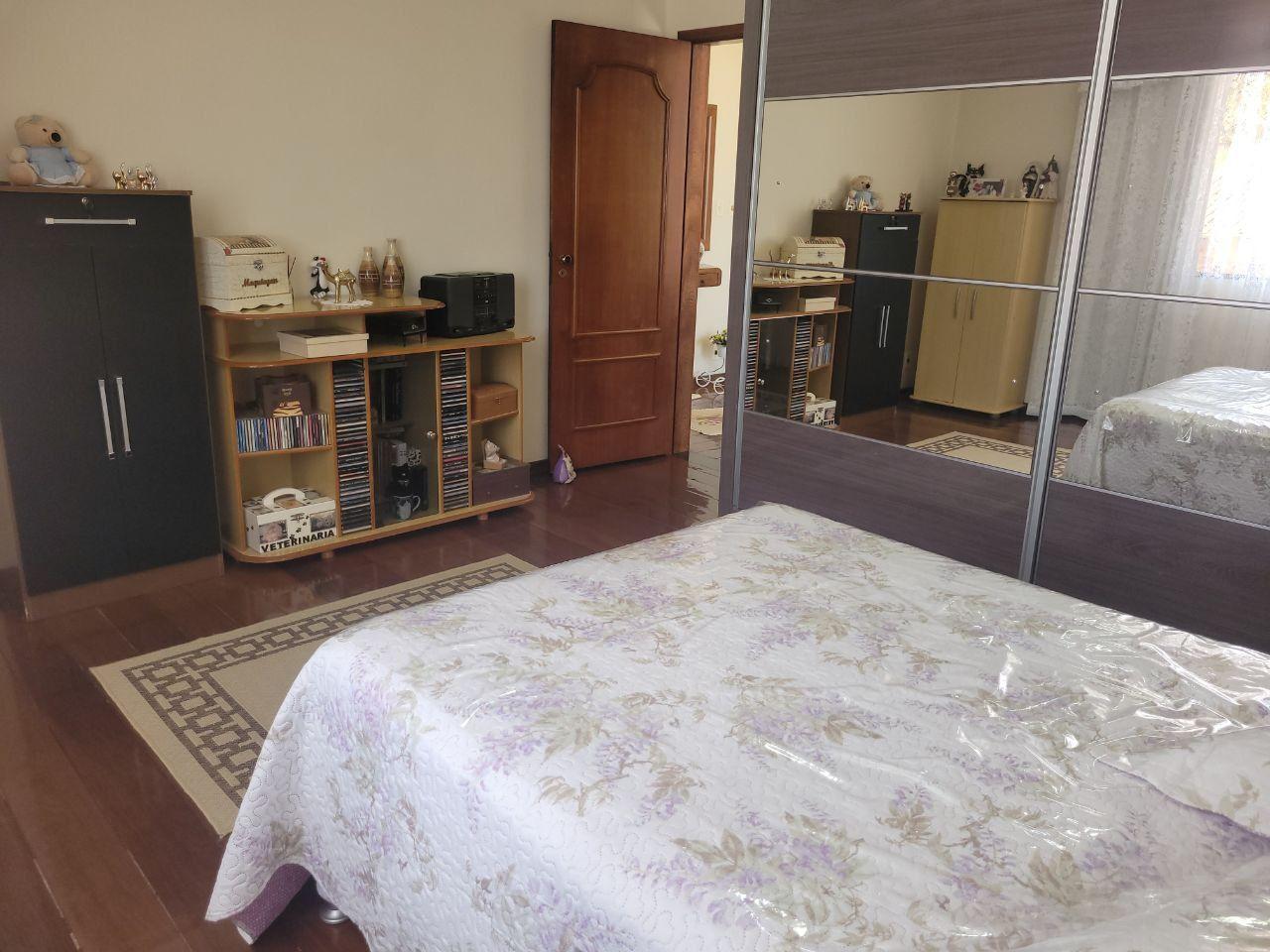 Casa, 4 quartos, 235 m² - Foto 27