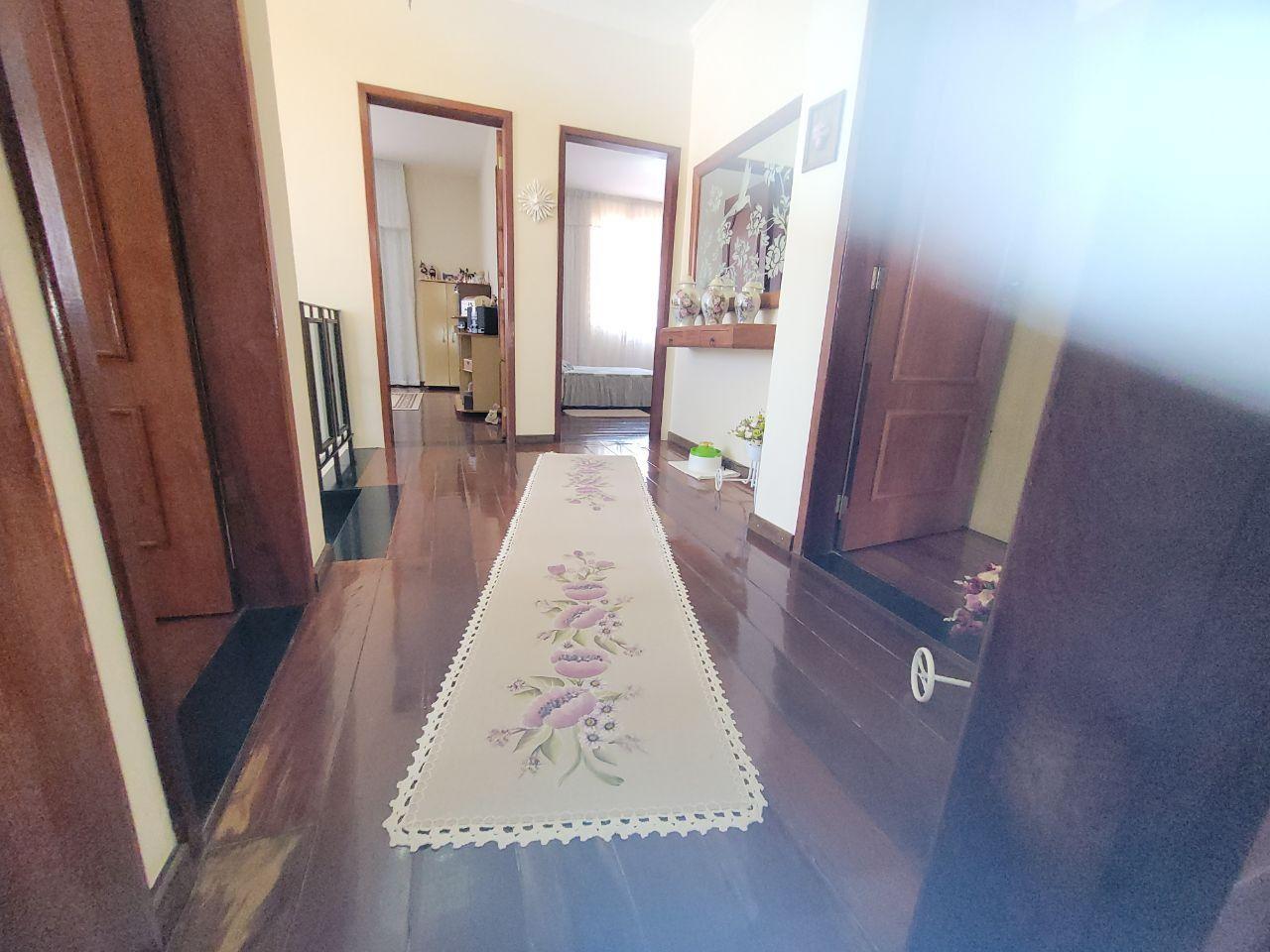 Casa, 4 quartos, 235 m² - Foto 30