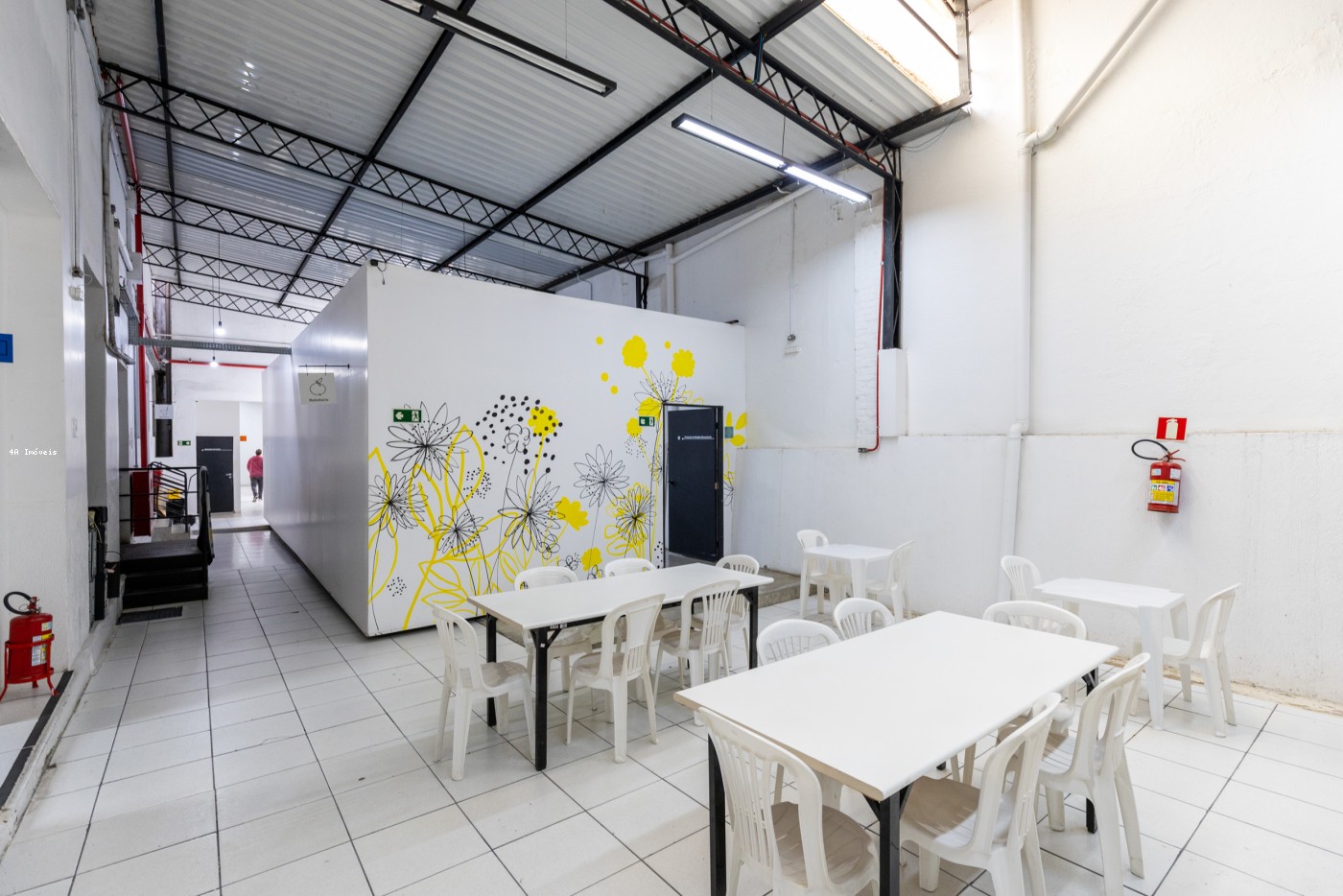 Prédio Inteiro - Foto 17