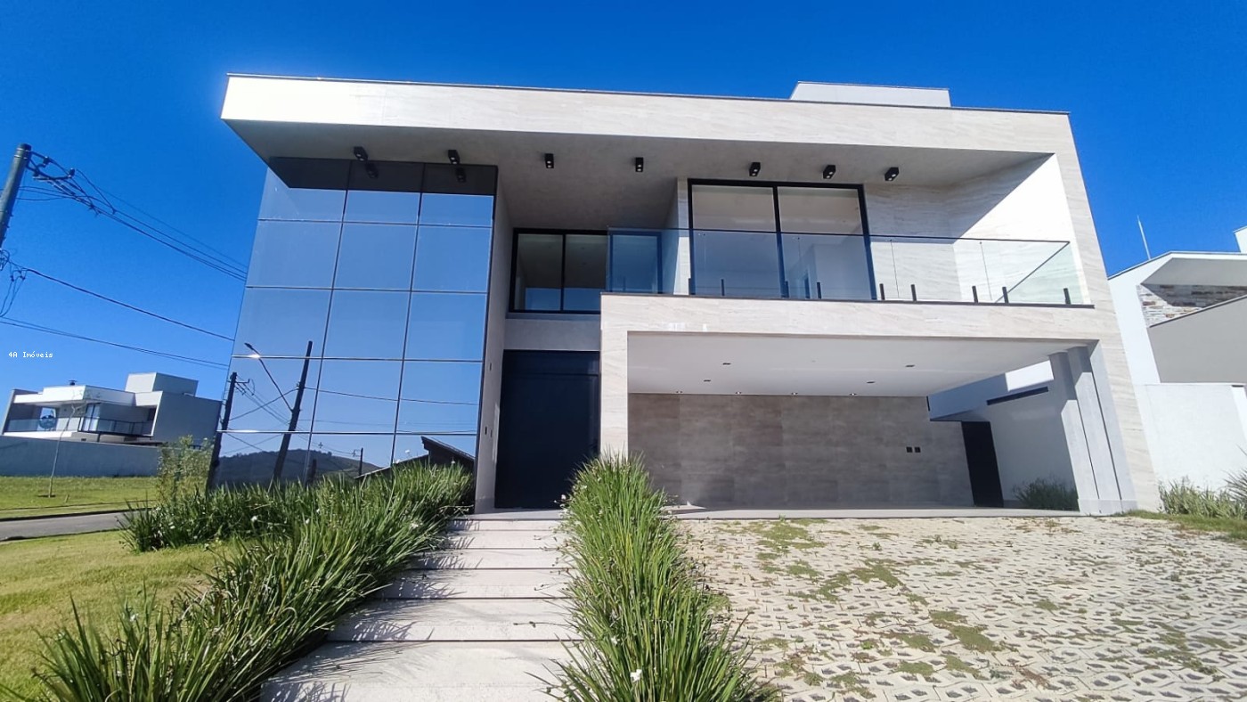 Casa de Condomínio, 4 quartos - Foto 1