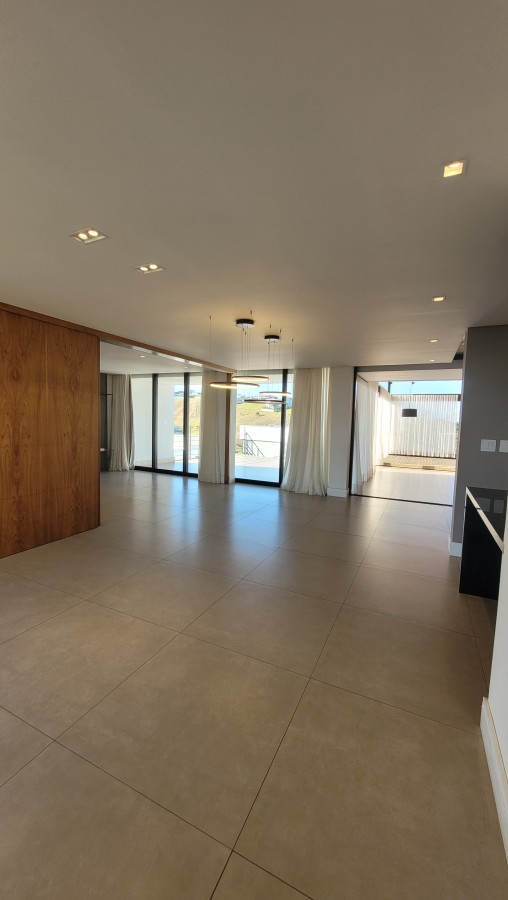 Casa, 4 quartos, 600 m² - Foto 2