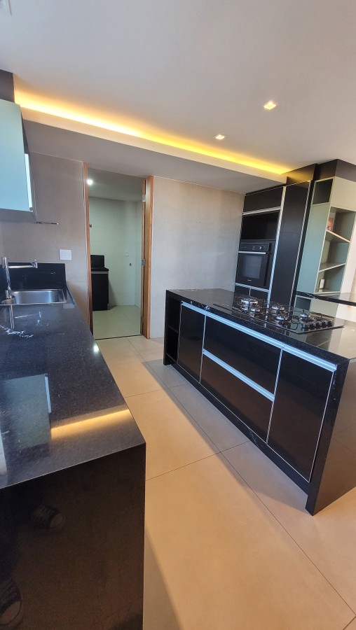 Casa, 4 quartos, 600 m² - Foto 6