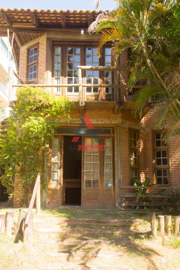 Casa de 3 quartos, no bairro Santa Cecília, em Juiz de Fora | Eu Corretor